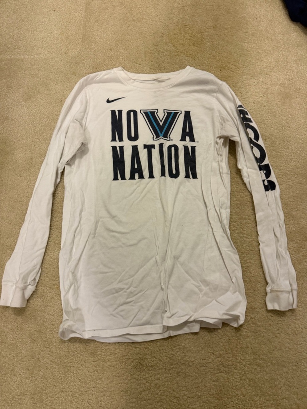 Villanova Basketball Bundle - Picture 4 of 6